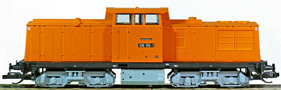 [Lokomotivy] → [Motorov] → [V 100] → 500868: dieselov lokomotiva oranov s ernm rmem, ed pojezd