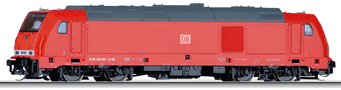 [Lokomotivy] → [Motorov] → [BR 246] → 01437: dieselov lokomotiva „TRAXX“ erven s edou stechou