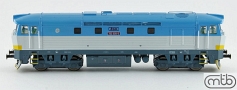 [Lokomotivy] → [Motorov] → [T478.1 „Bardotka”] → ZSR-752-026: dieselov lokomotiva svtle ed-svtle modr, tmaved rm a pojezd