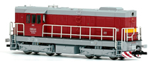 [Lokomotivy] → [Motorov] → [T466.2/T448.0] → 501828: dieselov lokomotiva erven-ed stecha, rm a pojezd