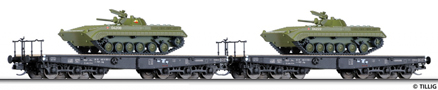[Soupravy] → [Nkladn] → 01629: set dvou ploinovch voz s transportry BMP-1
