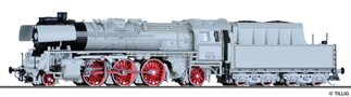 [Lokomotivy] → [Parní] → [BR 23] → 02053 E: parní lokomotiva v šedém fotonátěru, černá dýmnice