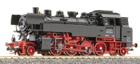[Lokomotivy] → [Parní] → [BR 86] → 02176: parní lokomotiva černá s červeným pojezdem a kouřovými plechy