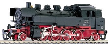 [Lokomotivy] → [Parní] → [BR 86] → 02246: parní lokomotiva černá s červeným pojezdem a s kouřovými plechy
