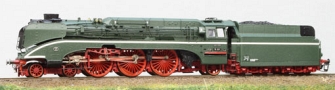 [Lokomotivy] → [Parní] → [BR 18] → 116/1: zelená s červeným pojezdem a kouřovými plechy