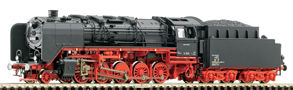 [Lokomotivy] → [Parní] → [BR 44] → 36010: černá s červeným pojezdem a velkými kouřovými plechy