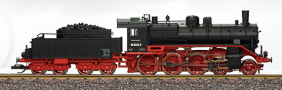 [Lokomotivy] → [Parní] → [BR 38] → 1018314: parní lokomotiva černá s červeným pojezdem