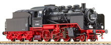 [Lokomotivy] → [Parní] → [BR 37] → 31073020: parní lokomotiva černá s červeným pojezdem, kouřové plechy