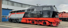 [Lokomotivy] → [Motorové] → [BR 218] → 04707 E: dieselová lokomotiva v barevné variantě „Fahrzeuginstandhaltung Cottbus“