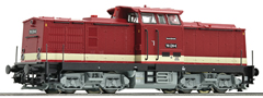 [Lokomotivy] → [Motorové] → [V 100] → 36300: dieselová lokomotiva červená s proužkem, černý rám a světlešedý pojezd