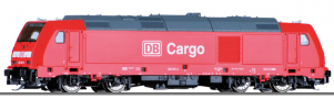 [Lokomotivy] → [Motorové] → [BR 246] → 01445: dieselová lokomotiva červená s šedou střechou, černý pojezd
