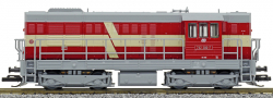 [Lokomotivy] → [Motorové] → [T466.2/T448.0] → 502223: dieselová lokomotiva červená s krémovým lomeným pásem, šedý pojezd a střecha