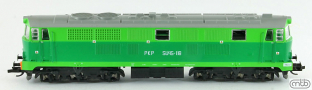 [Lokomotivy] → [Motorov] → [SU46] → PKP-SU45-118: dieselov lokomotiva zelen s edou stechou