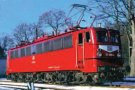 [Lokomotivy] → [Elektrické] → [BR 251/BR 171] → 85311: elektrická lokomotiva červená s bílým čelem, černý pojezd