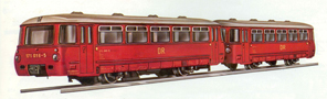 [Lokomotivy] → [Motorové vozy a jednotky] → [BR 172] → 2810: dvoudílná jednotka červená s šedou střechou LVT 171