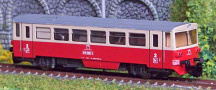 [Lokomotivy] → [Motorové vozy a jednotky] → [M152 (810)] → 904.01: červený-slonová kost s šedou střechou