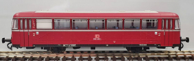 [Lokomotivy] → [Motorové vozy a jednotky] → [VT 98 (BR 798)] → 52023290: přívěsný vůz červený