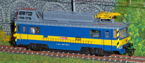 [Lokomotivy] → [Ostatní] → 953.01: motorový vůz na opravu vrchního vedení modrý s výstražným žlutým pruhem
