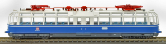 [Lokomotivy] → [Ostatní] → 4911DS: elektrický vůz v barevné kombinaci modrá-slonová kost