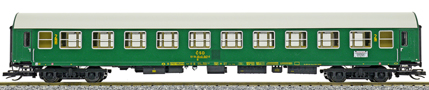 [Osobní vozy] → [Rychlíkové] → [typ Y] → 01663 E: zelený s šedou střechou 2. tř. „Balt-Orient-Express 1“