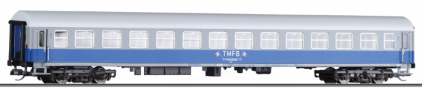 [Osobní vozy] → [Rychlíkové] → [typ m] → 01025 E: rychlíkový vůz modrý-šedý 1. tř. „Train Militaire Francais de Berlin“
