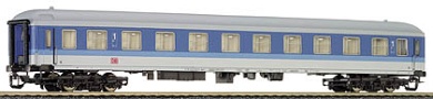 [Osobní vozy] → [Rychlíkové] → [typ m v barvách InterRegio] → 13687: rychlíkový vůz modrý-bílý 1. tř.