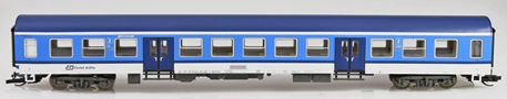 [Osobní vozy] → [Rychlíkové] → [typ Halberstadt] → 501562: osobní vůz 2. tř. v barevném schematu „Najbrt II“