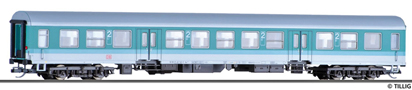 [Osobní vozy] → [Rychlíkové] → [typ Halberstadt] → 13597: rychlíkový vůz zelený-bílý s šedou střechou 2. tř.