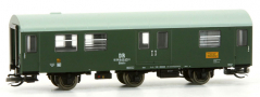 [Osobní vozy] → [Spěšné a osobní] → [2-osé a 3-osé rekonstruované] → HN9513: služební vůz zelený s šedou střechou pro nákladní vlaky