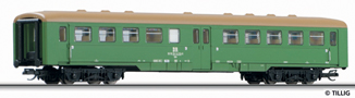[Osobní vozy] → [Spěšné a osobní] → [4-osé E5] → 13889: zelený s olivovou střechou 2. tř.