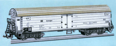 [Nkladn vozy] → [Kryt] → [4-os chladic] → 545/62: nkladn chladc vz bl s krmovou stechou „Khlwagen“