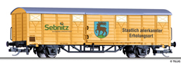 [Nákladní vozy] → [Kryté] → [2-osé Gbs] → 501740: krytý nákladní vůz oranžový s šedou střechou jako suvenýr „TILLIG/Sebnitz“