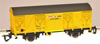 [Nákladní vozy] → [Kryté] → [2-osé Gs] → 459: krytý nákladní vůz žlutý s hnědou střechou „H.F. Wiebe“