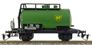 [Nákladní vozy] → [Cisternové] → [2-osé Z52] → 4416: kotlový vůz zelený s černým pojezdem a s logem „BP“