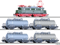 [Soupravy] → [S lokomotivou] → 01444 E: set elektrické lokomotivy E 44 a čtyř cisternových vozů