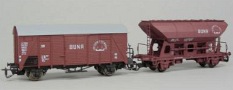 [Soupravy] → [Nákladní] → 1021: set dvou nákladních vozů „Buna“