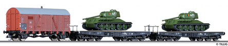 [Soupravy] → [Nákladní] → 01627: set krytého vozu a dvou plošinových vozů s tanky T34/85